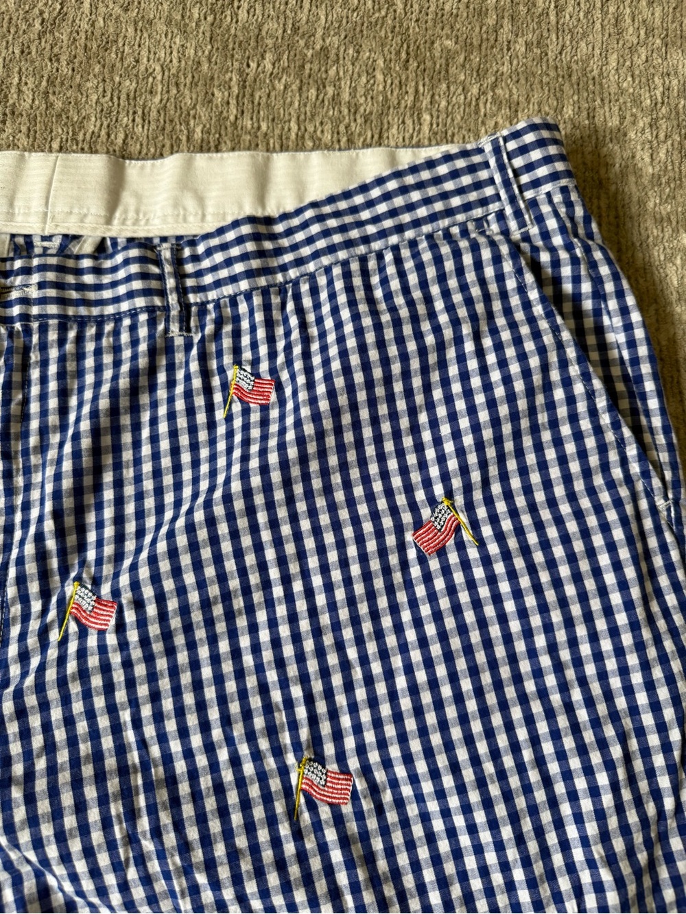 Castaway Nantucket Island Men’s Size 46 Gingham American Flag Embroidered Shorts